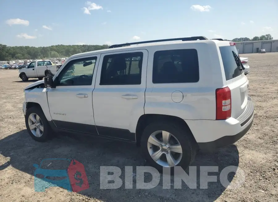 1C4NJPFB9FD171108 Photo# 2