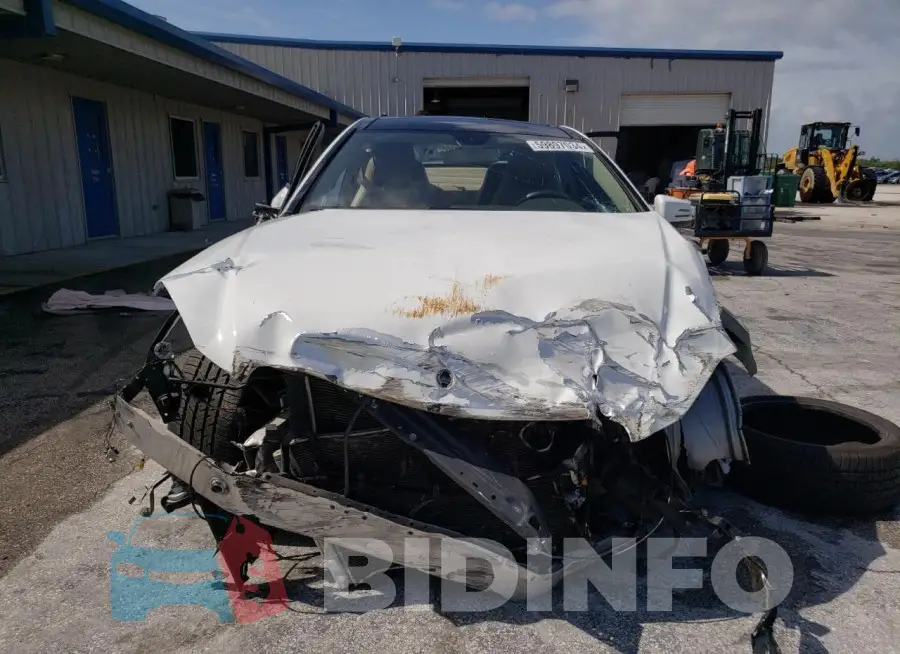 WDDGJ5HB5FG363267 Photo# 5