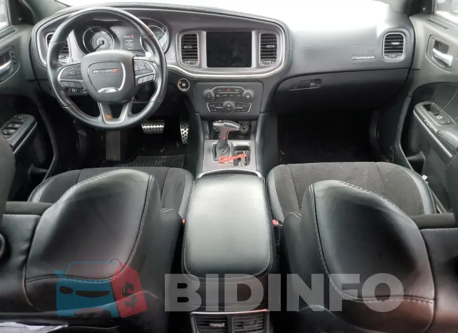 2C3CDXGJ7KH735974 Photo# 8