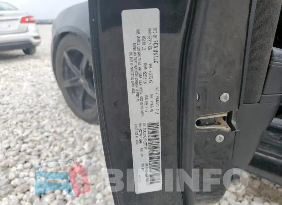 2C3CDXHG1FH886737 Photo# 12