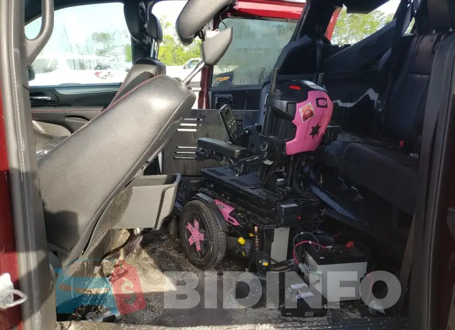 2C4RDGEG4KR785688 Photo# 11