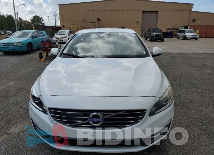 YV149MFM7F2335188 Photo# 5