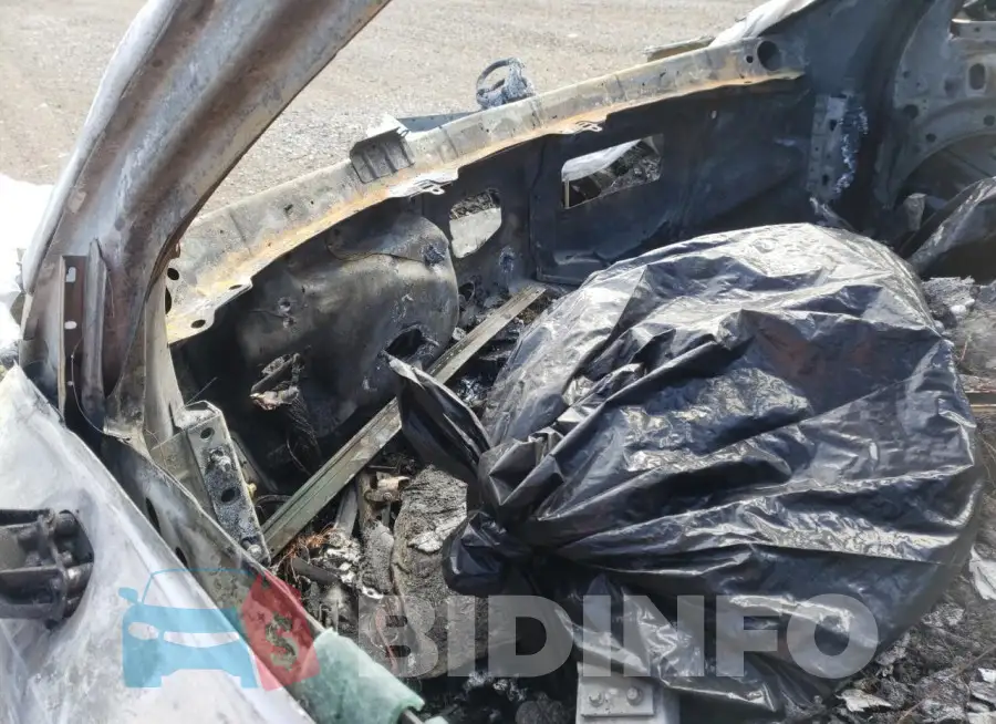 YV4A22PK6H1120129 Photo# 9