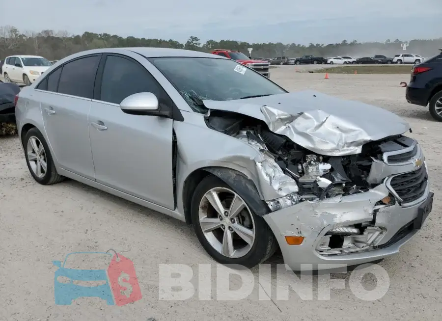 1G1PE5SB4F7282874 Photo# 4