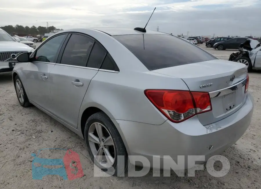 1G1PE5SB4F7282874 Photo# 2