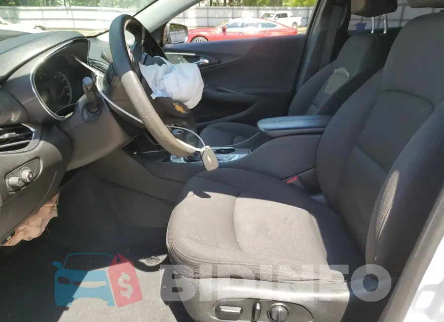 1G1ZD5ST1KF167850 Photo# 7