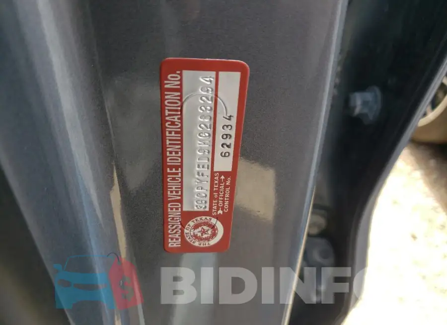 3GCPYFED9MG283294 Photo# 12