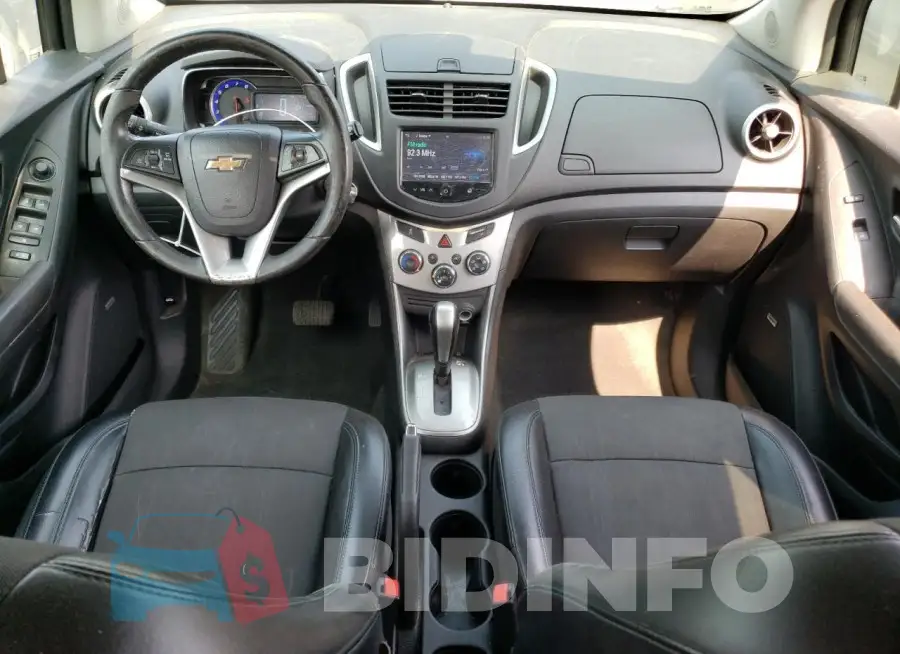 KL7CJLSB8FB118320 Photo# 8