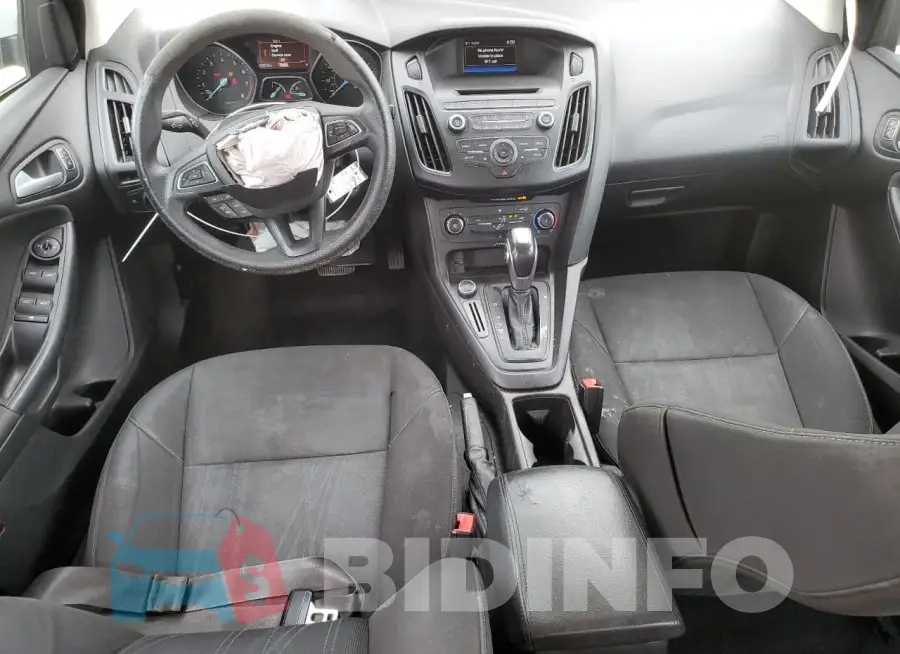 1FADP3F22FL335121 Photo# 8