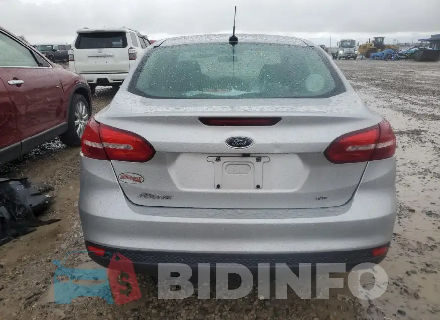 1FADP3F24GL339124 Photo# 6
