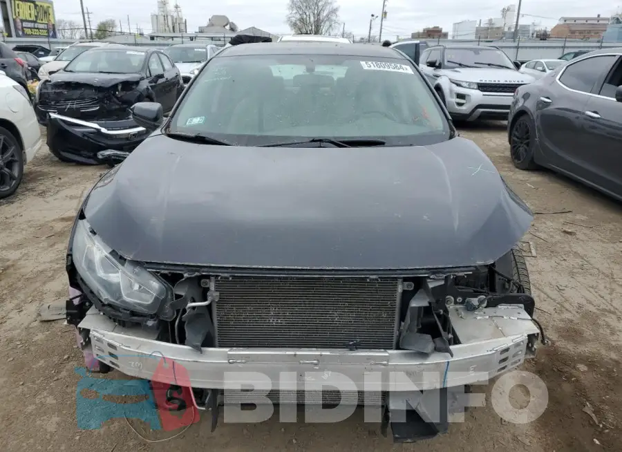 19XFC2F57GE037595 Photo# 5
