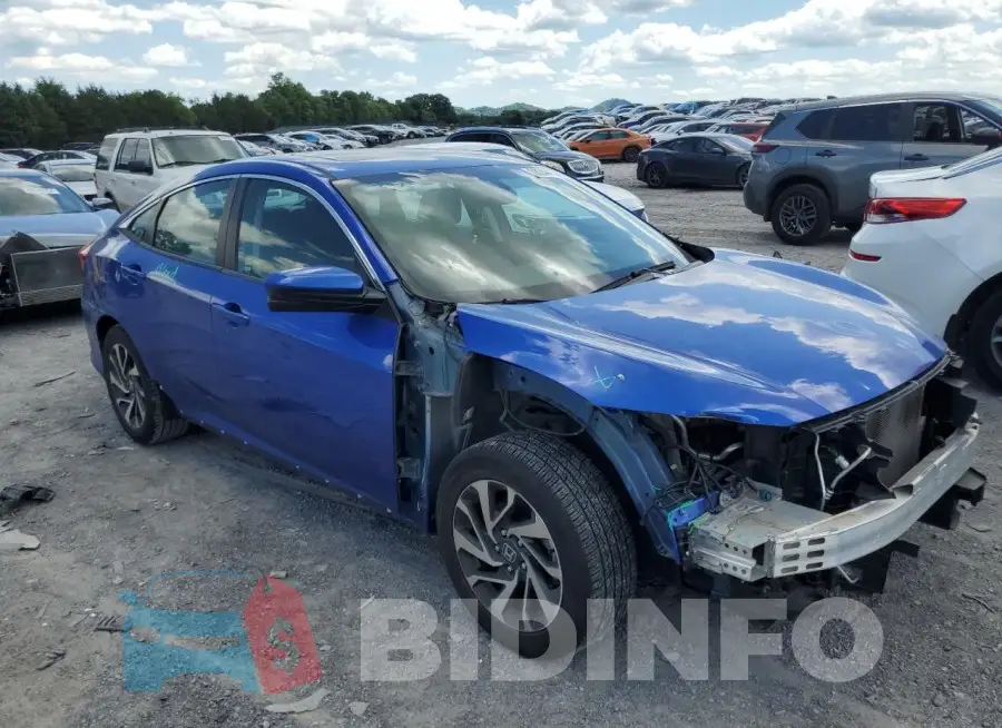 19XFC2F72HE002188 Photo# 4