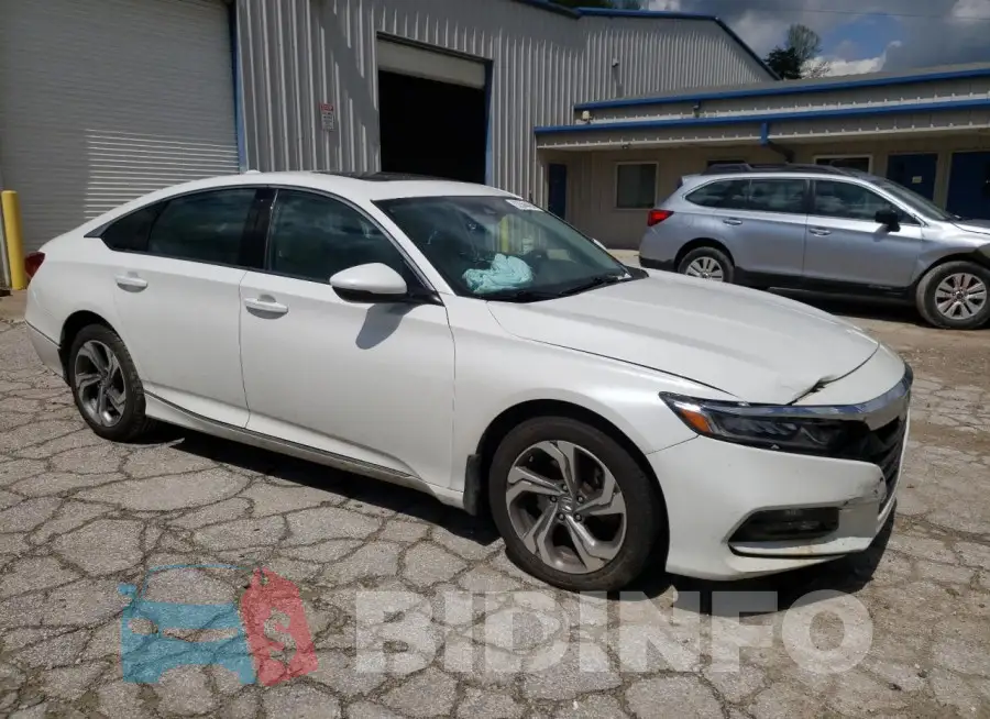 1HGCV2F59KA017276 Photo# 4