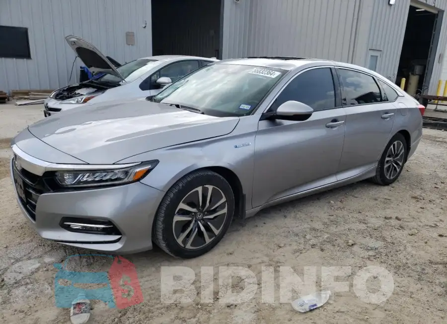 1HGCV3F50LA009445 Photo# 1