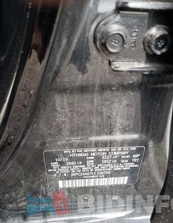 3KPC24A67LE108709 Photo# 12