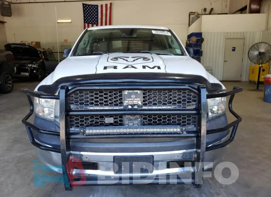 1C6RR6FG7JS210919 Photo# 5
