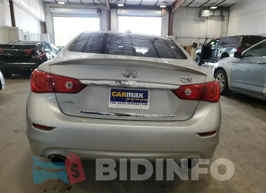 JN1BV7AR2FM418581 Photo# 6