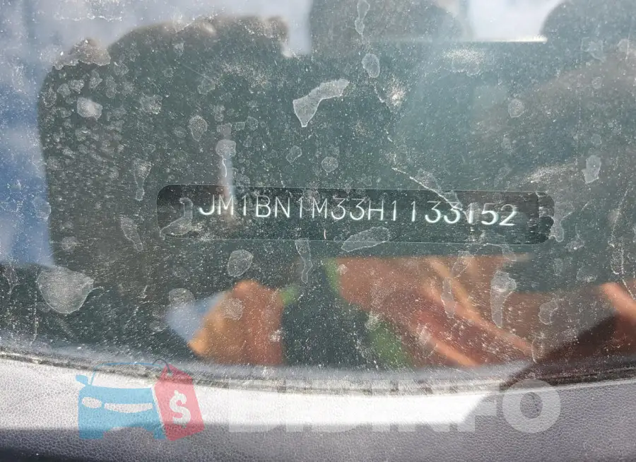 JM1BN1M33H1133152 Photo# 12