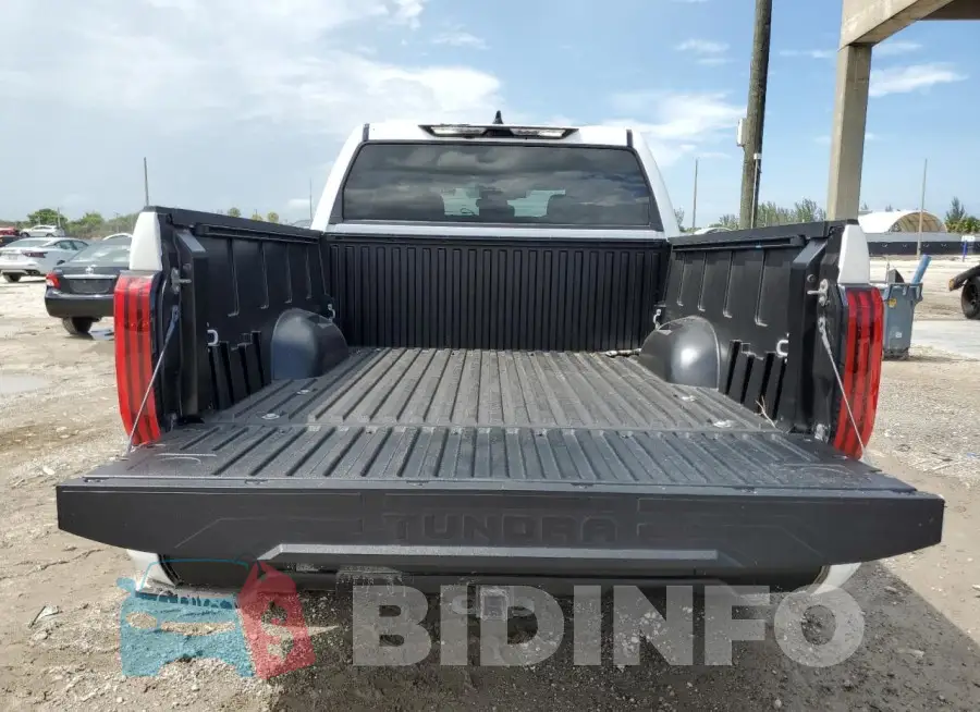 5TFLA5DB6PX106456 Photo# 6