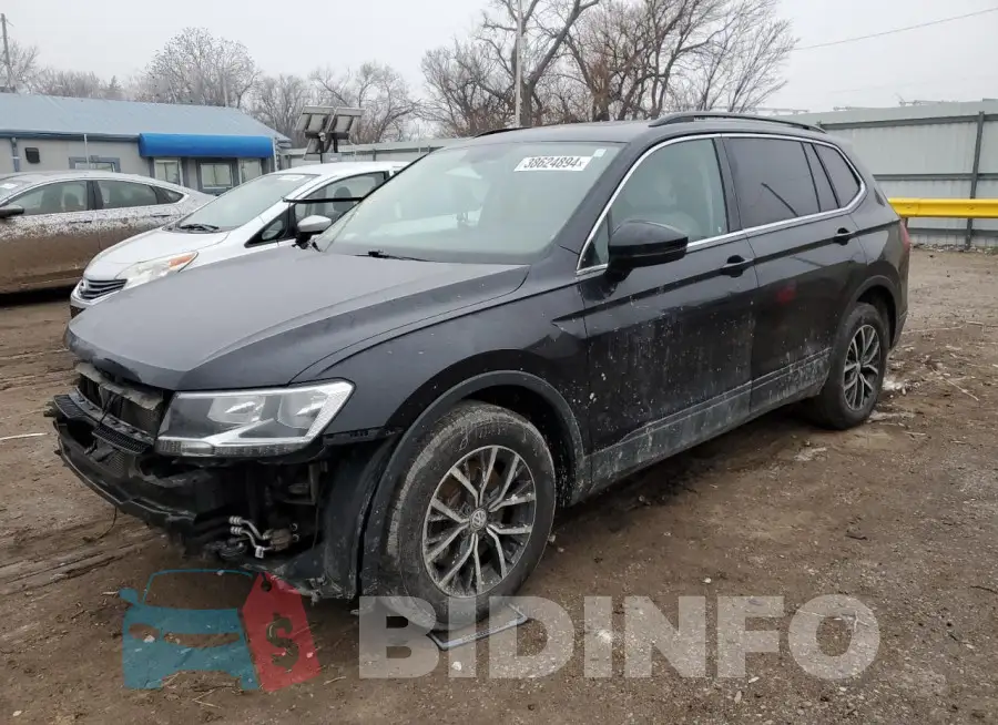 3VV2B7AX8KM185522 Photo# 1