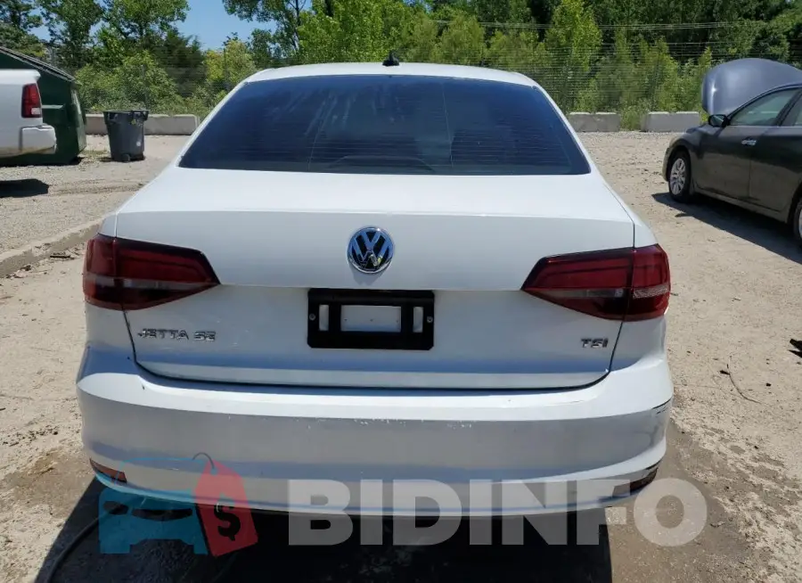 3VWDB7AJXHM212020 Photo# 6