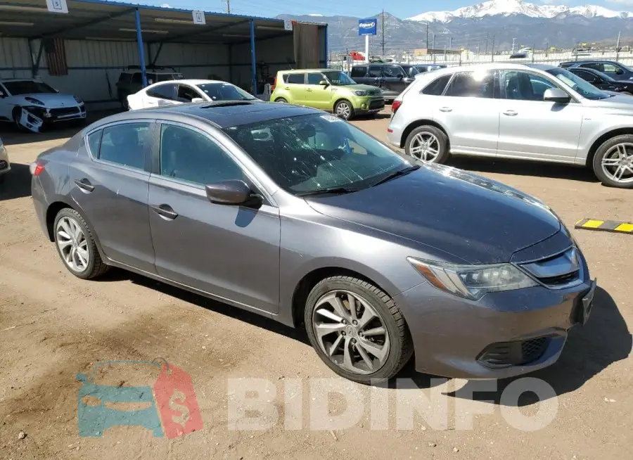 19UDE2F35JA007376 Photo# 4