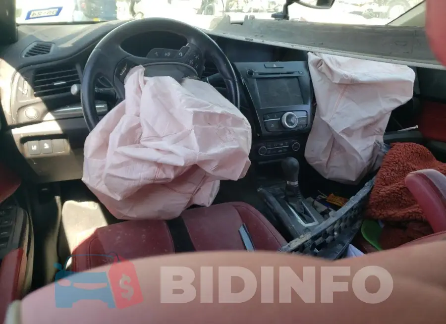 19UDE2F8XMA007874 Photo# 8