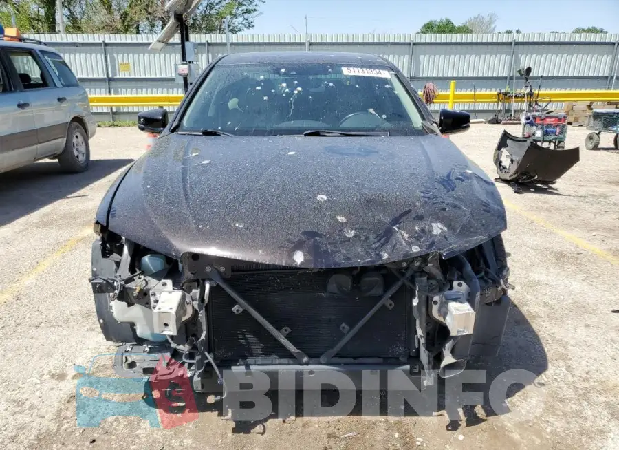 19UUB2F59FA012422 Photo# 5