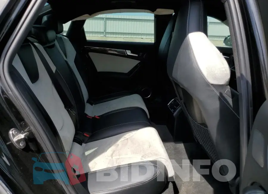 WAUDGAFL2FA121746 Photo# 10