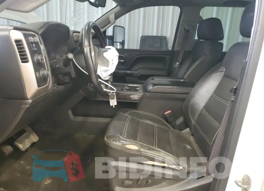 1GT120E85FF601438 Photo# 7