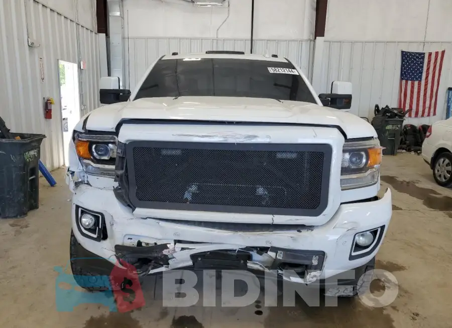 1GT120E85FF601438 Photo# 5