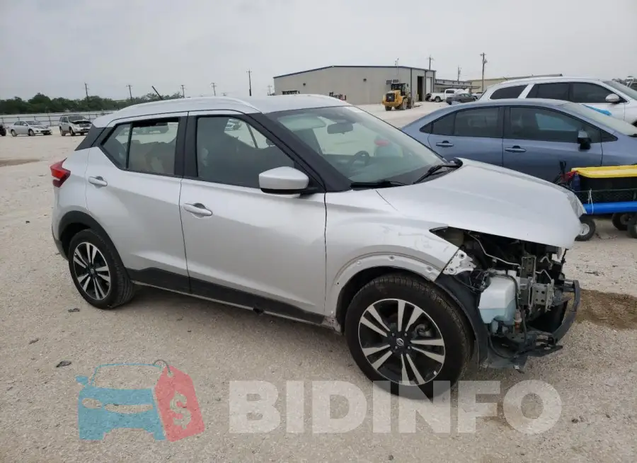 3N1CP5CV5LL517236 Photo# 4