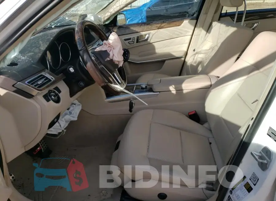 WDDHF5KB8FB120466 Photo# 7