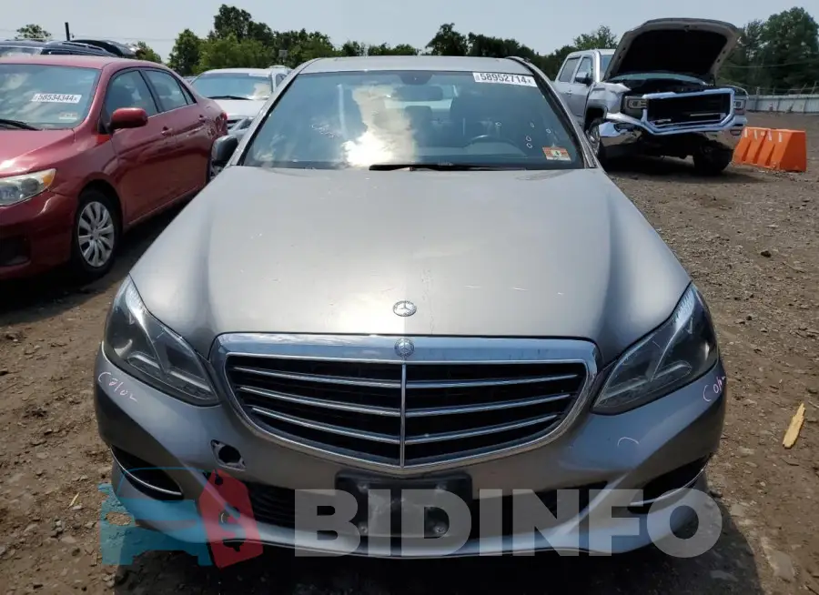WDDHF8JB2FB111314 Photo# 5