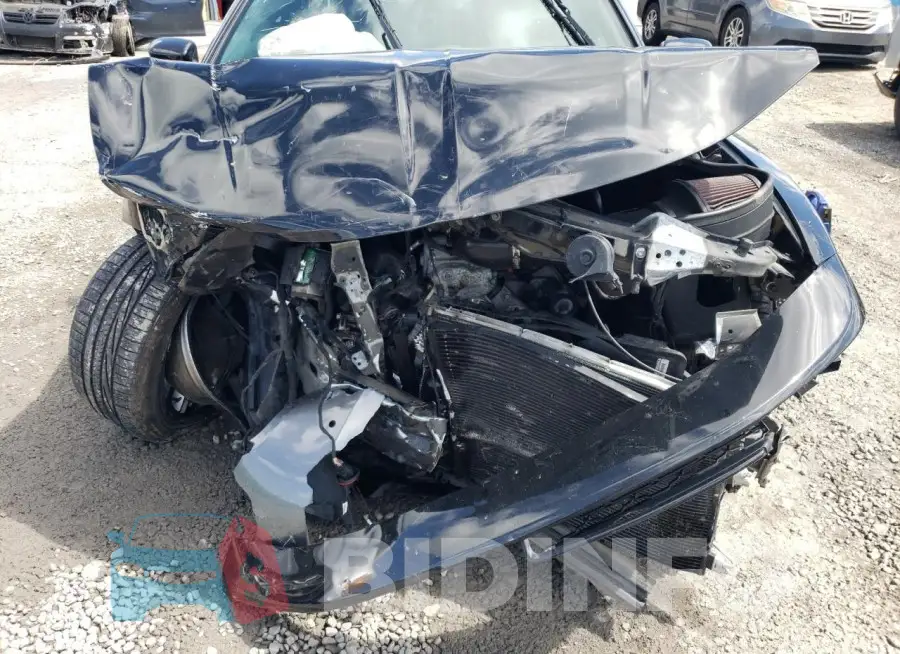 2C3CDXCT5JH142541 Photo# 11