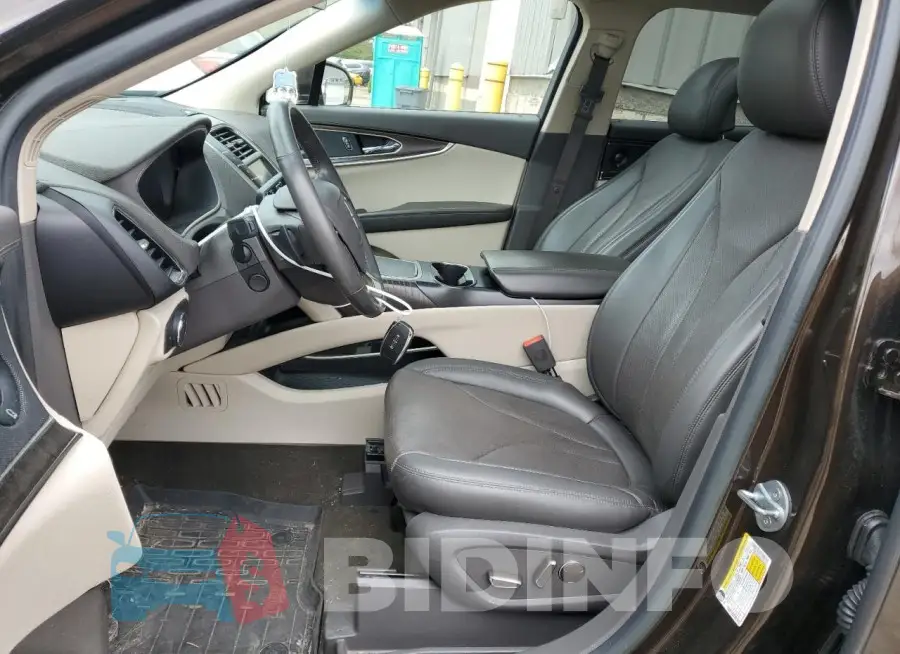 2LMPJ8L92KBL32138 Photo# 7
