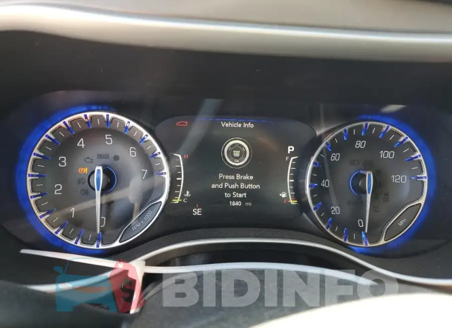 2C4RC1BGXMR585549 Photo# 9