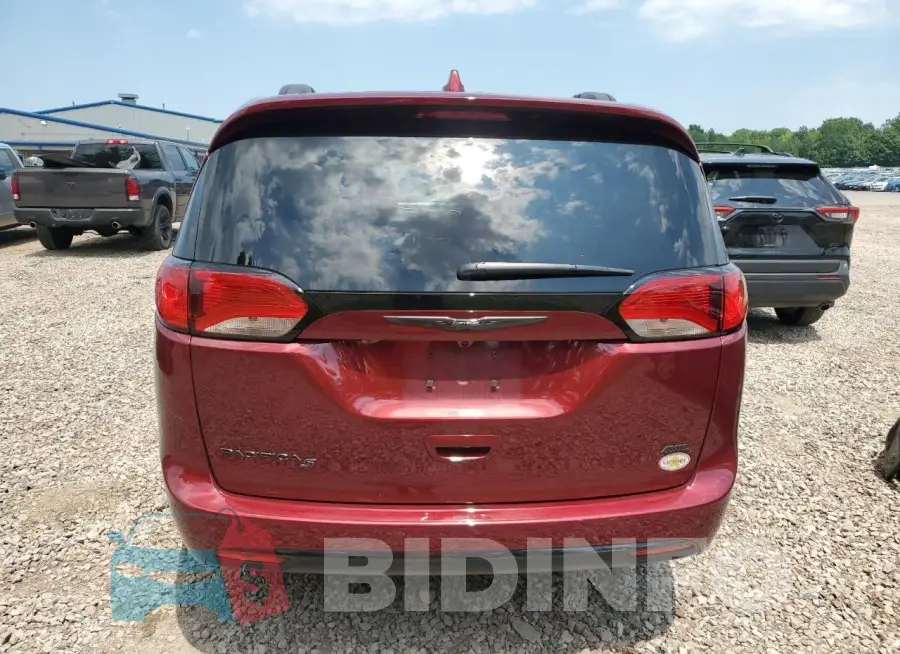 2C4RC3BG9LR261695 Photo# 6