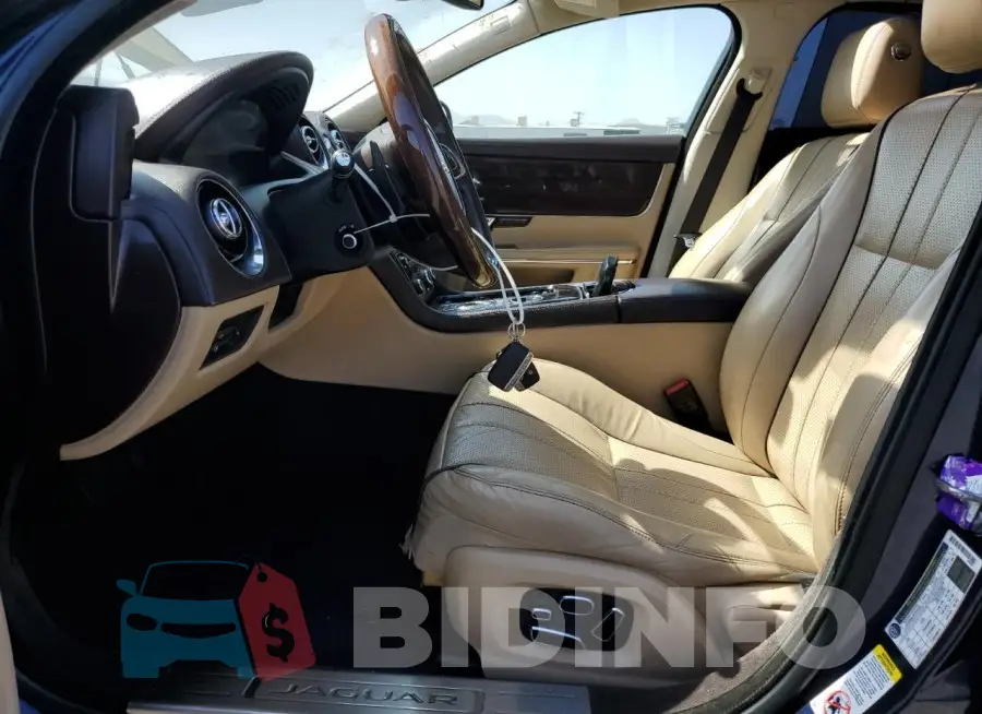 SAJWA2GZ2F8V89636 Photo# 7