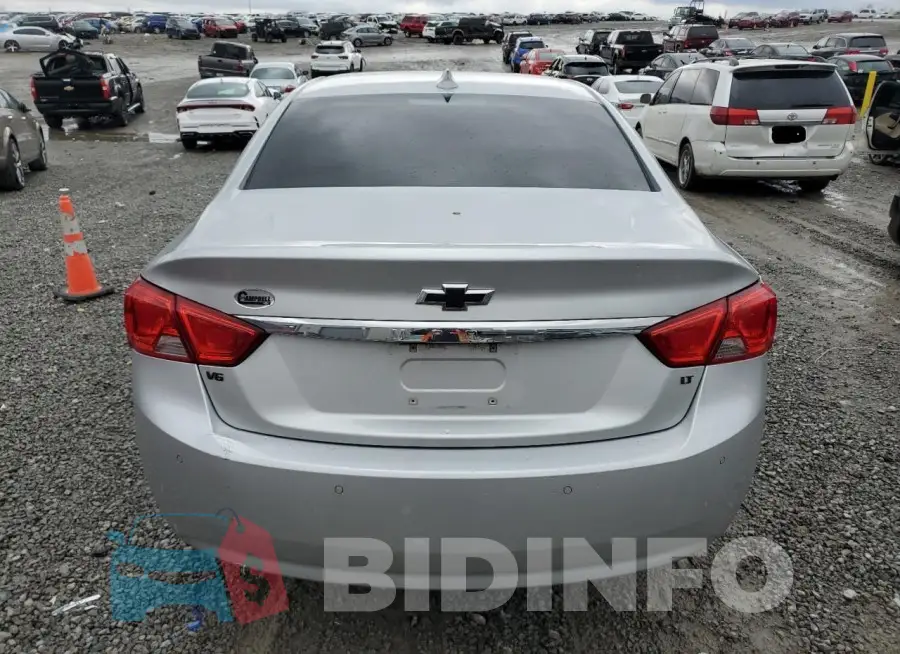1G1125S30FU115274 Photo# 6