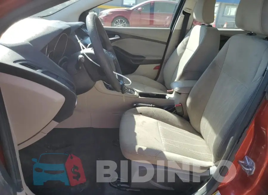 1FADP3F20JL325048 Photo# 7