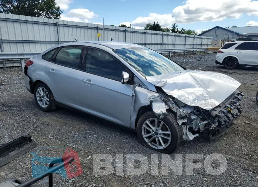 1FADP3F22GL354575 Photo# 4