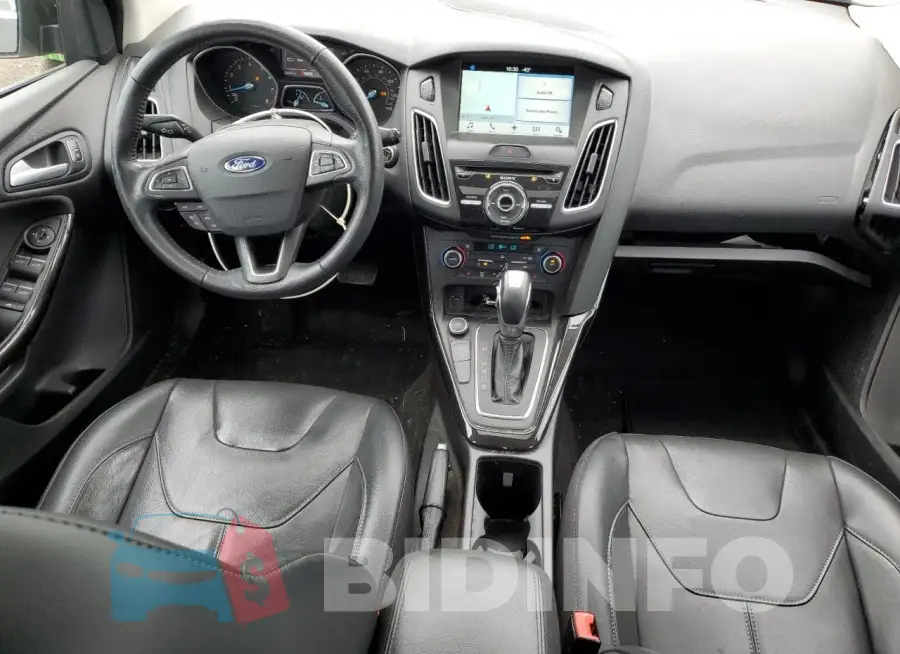 1FADP3N29HL334021 Photo# 8