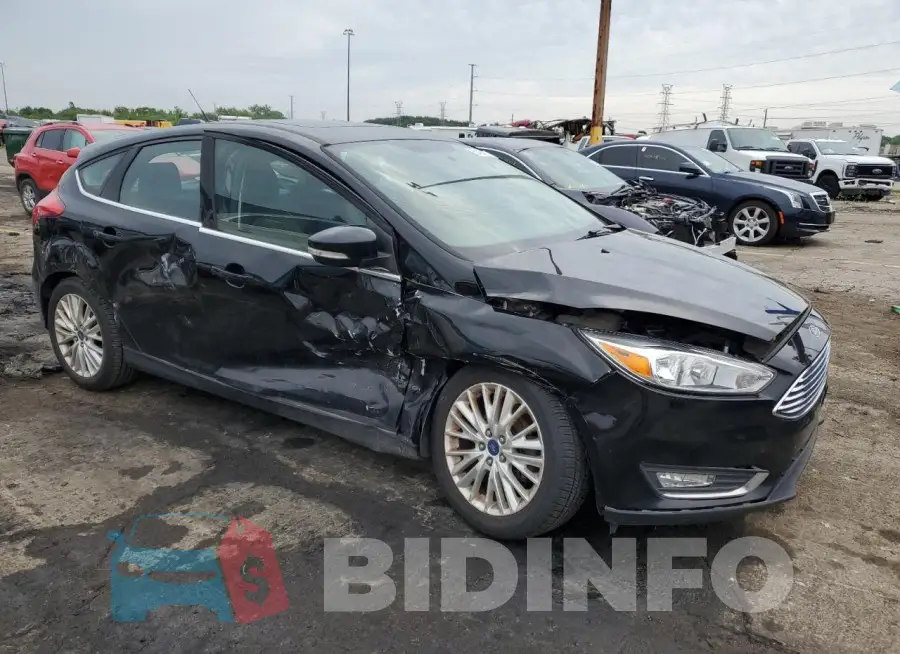 1FADP3N29HL334021 Photo# 4