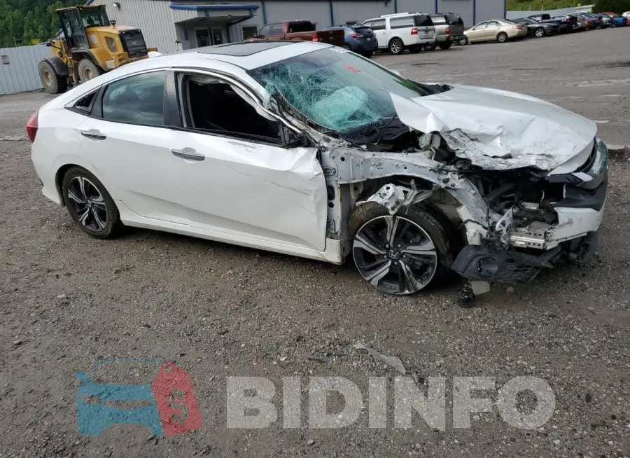 19XFC1F90HE027179 Photo# 4