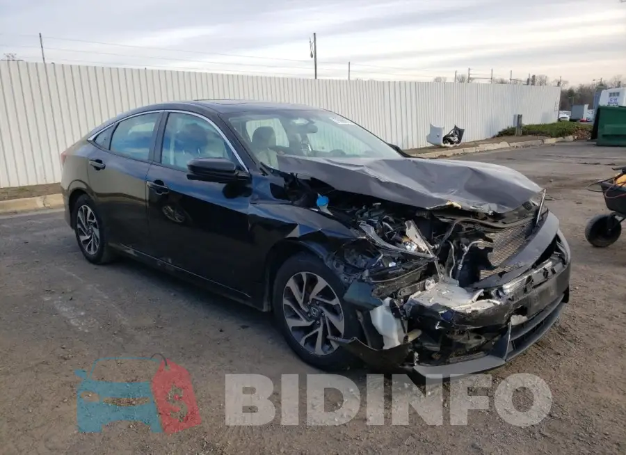 19XFC2F73HE211259 Photo# 4