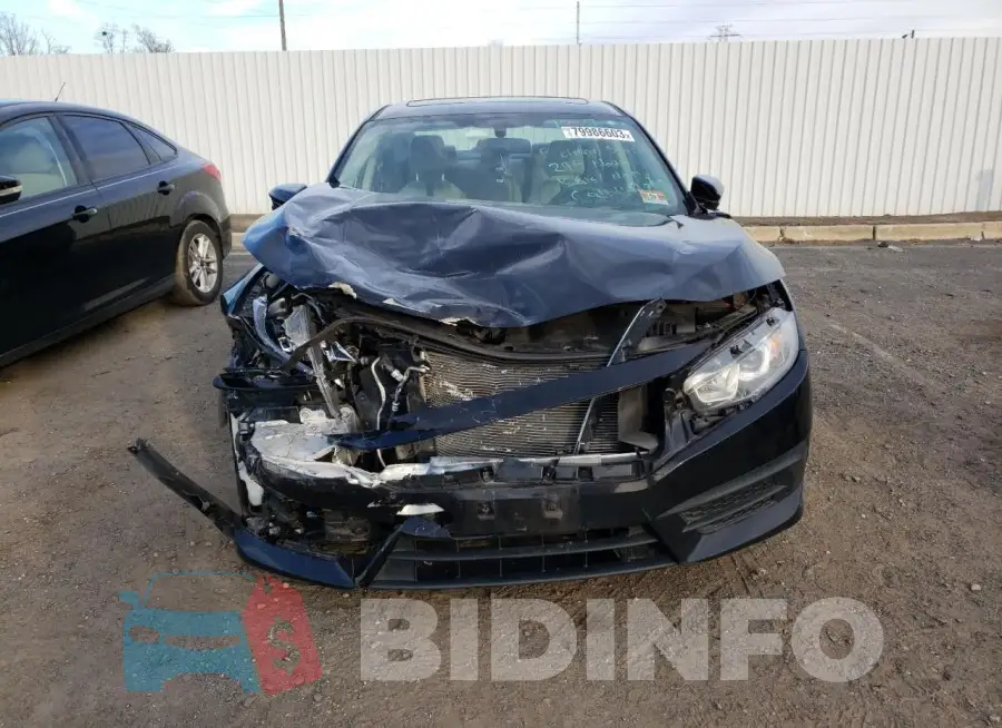 19XFC2F73HE211259 Photo# 5