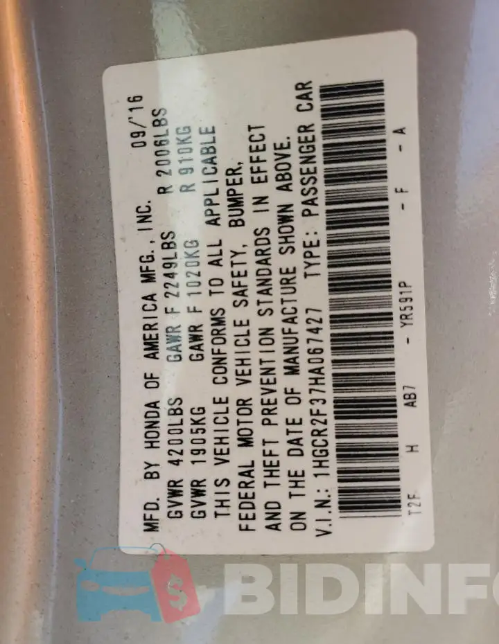 1HGCR2F37HA067427 Photo# 12