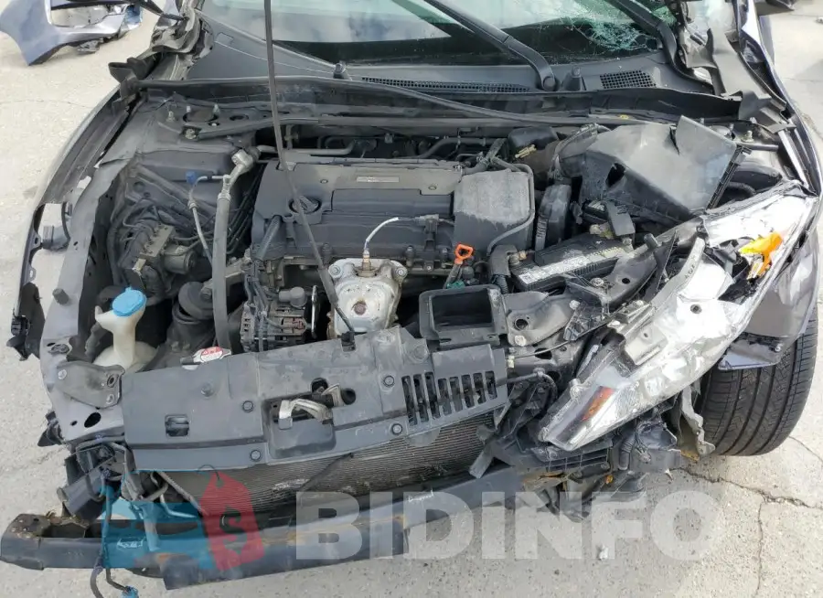1HGCR2F5XGA164718 Photo# 11