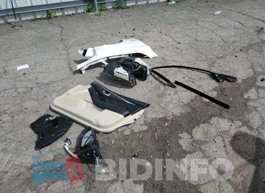 JN1EV7ARXJM611440 Photo# 12
